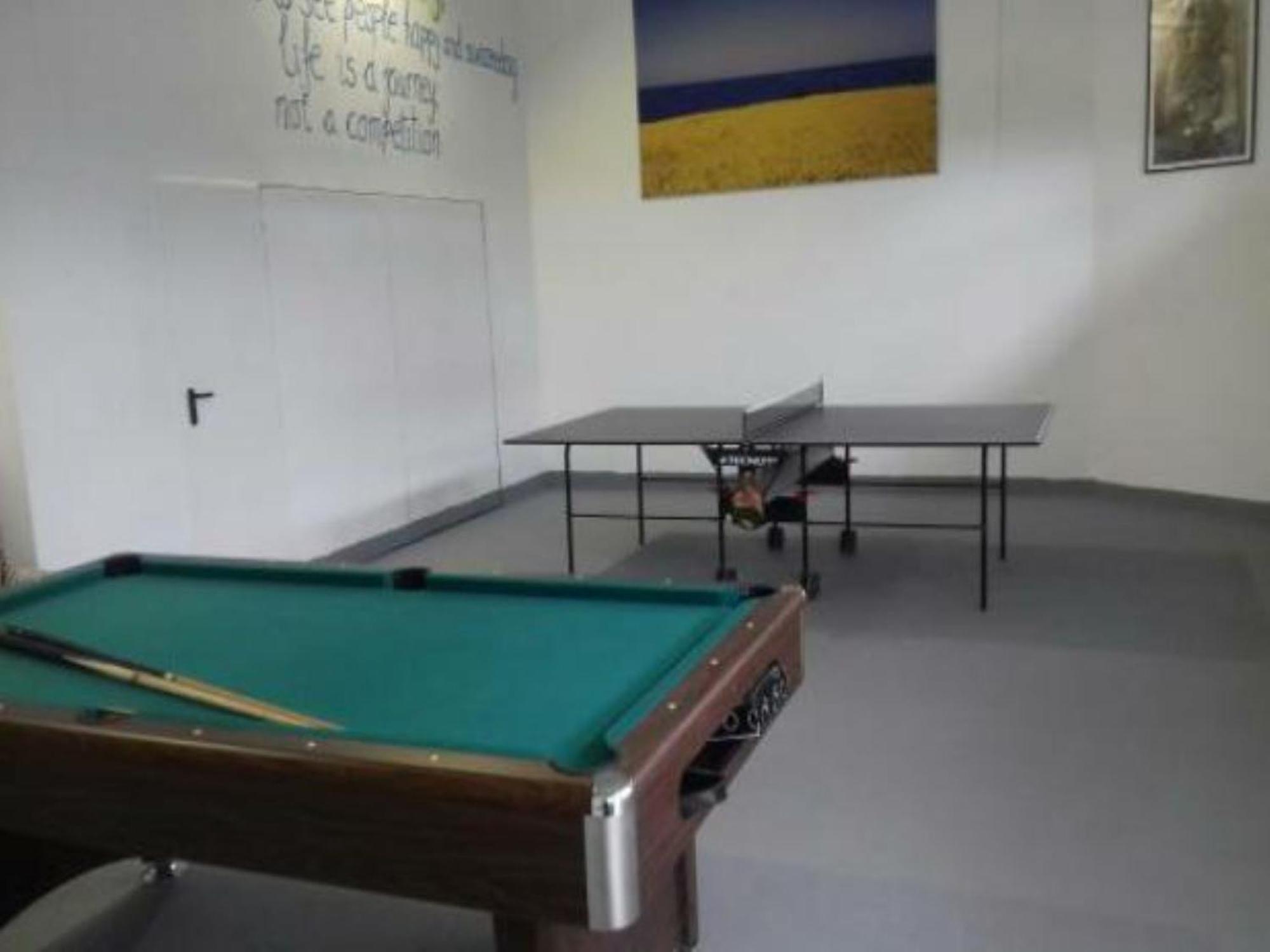 Holiday Home Chester With Heated Pool คาชเตลา ห้อง รูปภาพ